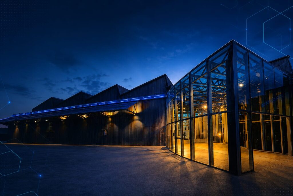 Nave Cultural de noche